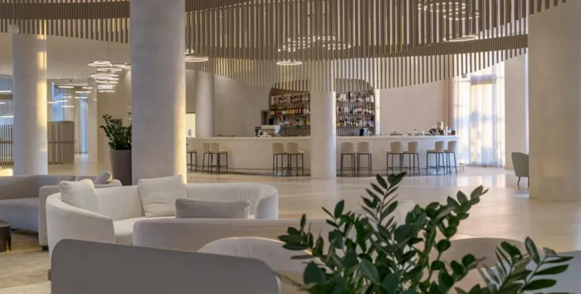 ENSANA BULGARIA 03-2024  lobby-bar