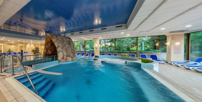 Ensana Nov2023 Thermal Margaret hotel-tmi-pool2 new-thm-spa-pool-02