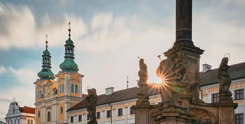 UHK Hradec Kralove Králové Dec2022 10. místo pro život